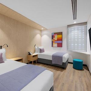 Standard Zimmer mit zwei Einzelbetten